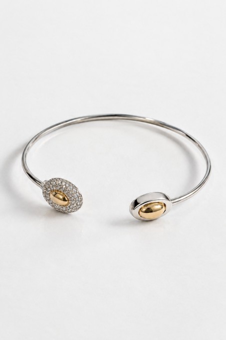 Bracelete Com Pingente Oval Mix De Banhos Com Zircônia Cravejada