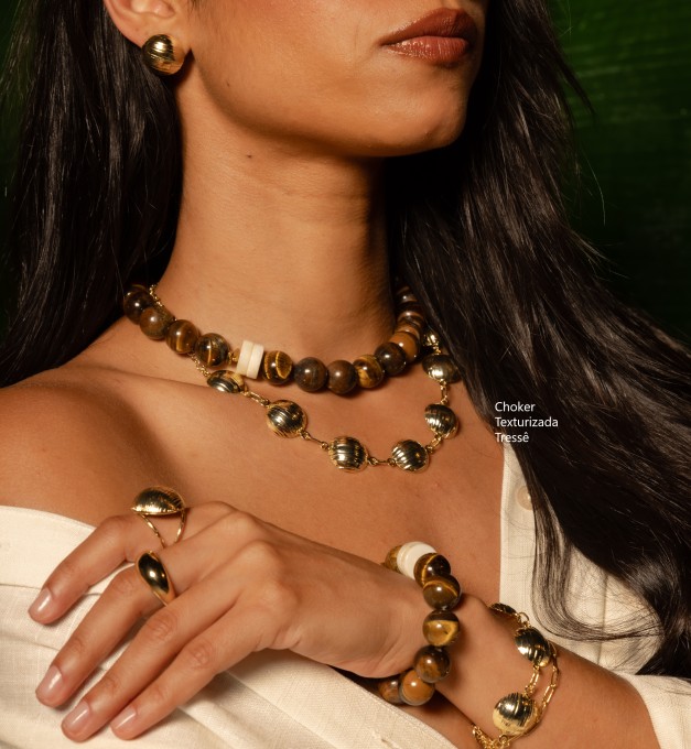 Choker Texturizada Tressê Dourada
